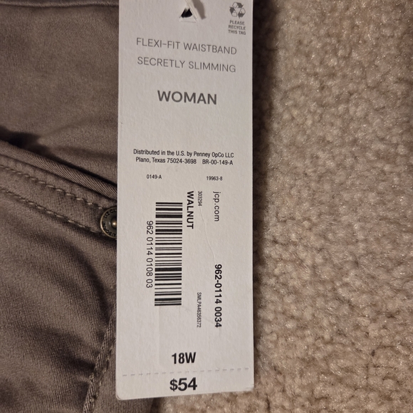 Liz Claiborne Sara Slim Leg Midrise Pants - Picture 3 of 7